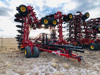 2014 BOURGAULT 3710-60 12 Spacing - Image 0