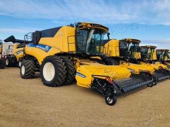 2021 NEW HOLLAND CR9.90Z 603 Sep Hrs, 750 Eng Hrs - Image 1