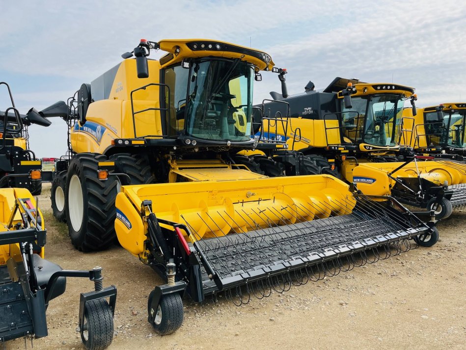 NEW HOLLAND CR9.90Z 307 Sep Hrs 7M2081033 54805