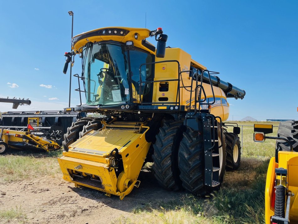 NEW HOLLAND CR9.90Z 425 Sep Hrs 7M2060006 54854
