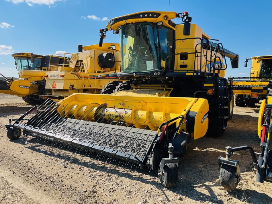 NEW HOLLAND CR9.90Z 597 Sep Hrs, 774 Eng Hrs 7M2045021 54681