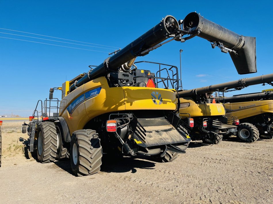 NEW HOLLAND CR9.90Z 325 Sep Hrs 7M2081007 54733