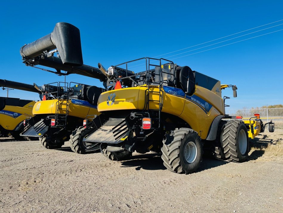 NEW HOLLAND CR9.90Z 325 Sep Hrs 7M2081007 54734