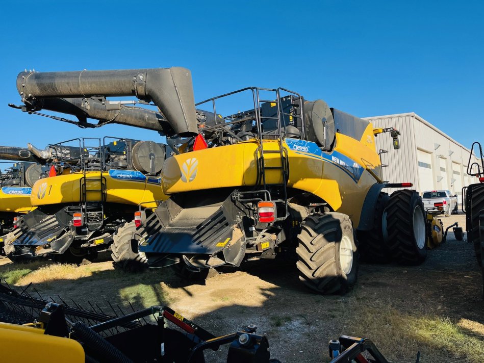 NEW HOLLAND CR9.90Z 646 Sep Hrs, 787 Eng Hrs 7M2045024 54957
