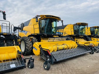 NEW HOLLAND CR9.90Z 646 Sep Hrs, 832 Eng Hrs 7M2060031 54862