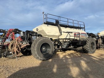 2025 BOURGAULT 9950 - Image 0