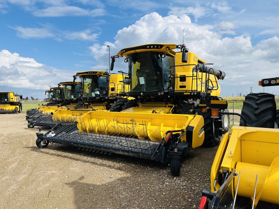 NEW HOLLAND CR8.90 377 Sep Hrs HAFR897KKR2094013 54657