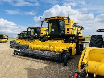 2024 NEW HOLLAND CR8.90 377 Sep Hrs - Image 0