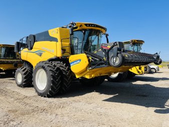 2024 NEW HOLLAND CR9.90Z 373 Sep Hrs - Image 0