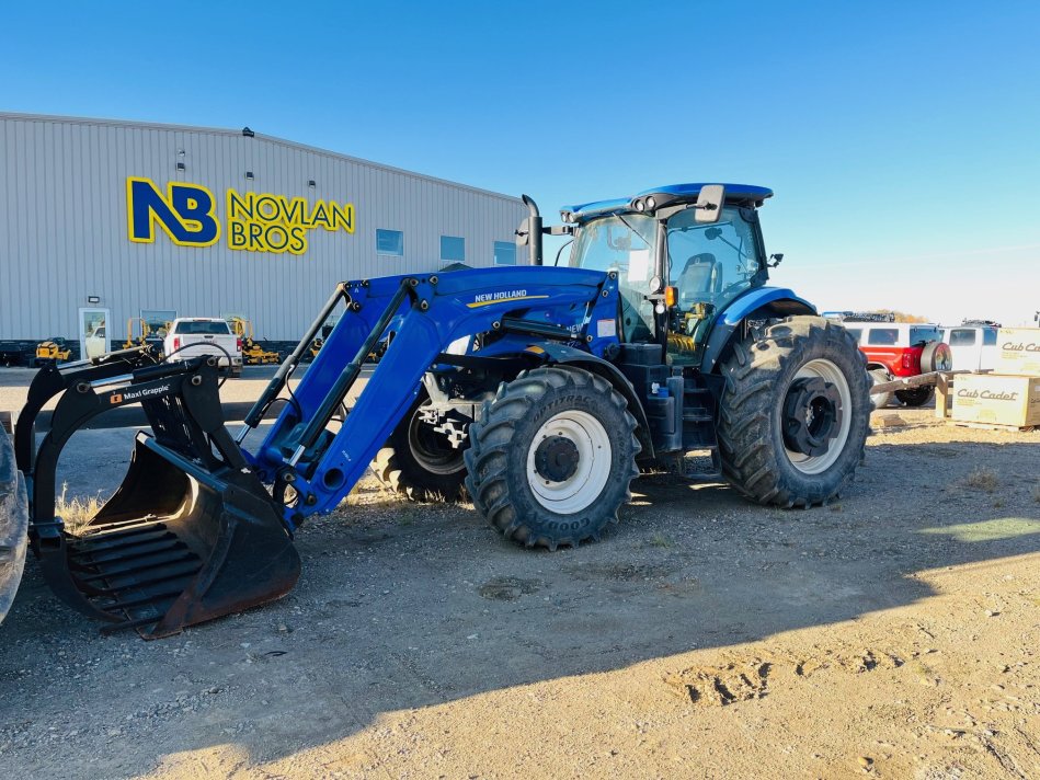 NEW HOLLAND T7.230PC Powershift, 4007 Eng Hrs JJE406904 54828