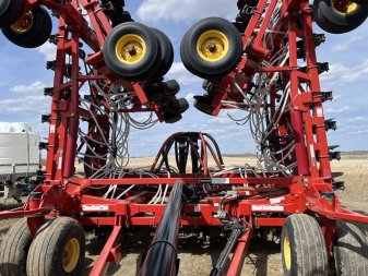 2011 BOURGAULT 3710-60 10 Spacing - Image 1