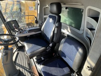 2017 NEW HOLLAND CR9.90Z 1169 Sep Hrs - Image 3
