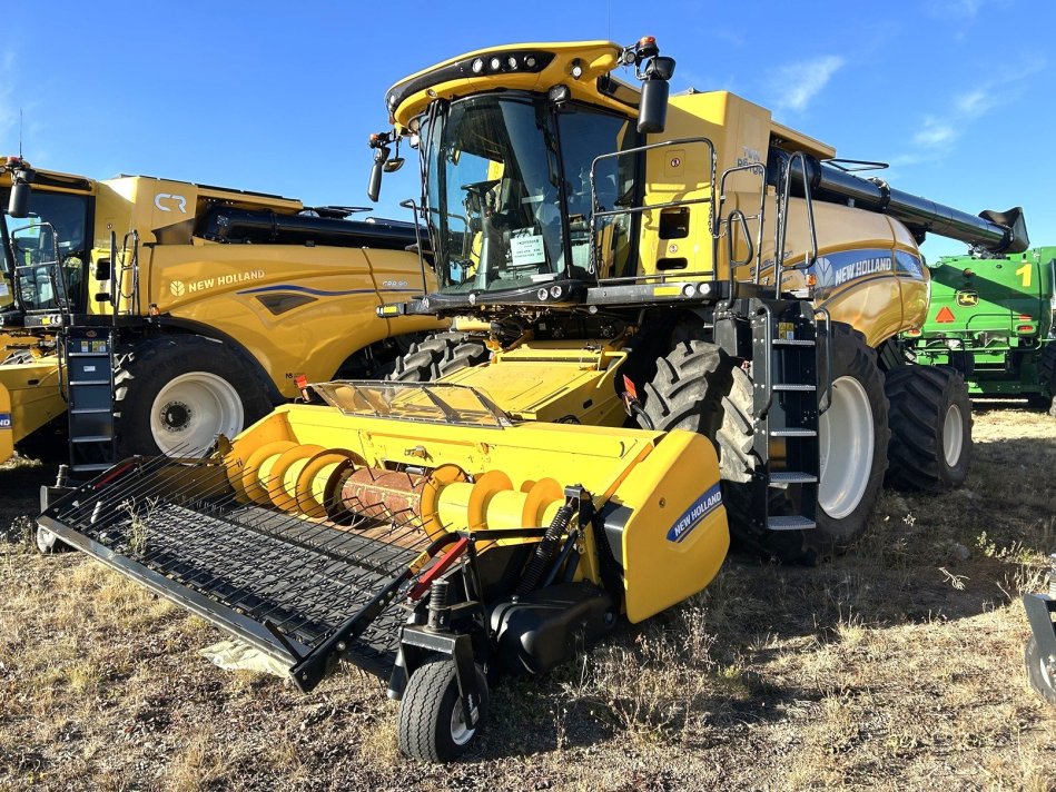 NEW HOLLAND CR8.90Z 597 Sep Hrs, 827 Eng Hrs 7K2058015 54814