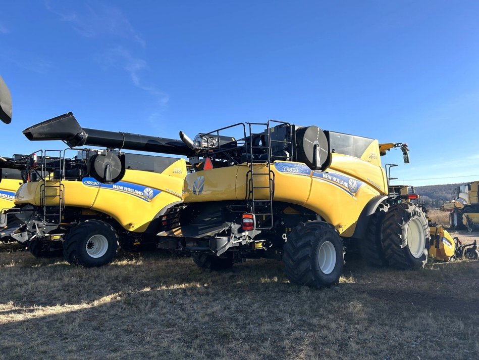 NEW HOLLAND CR8.90Z 597 Sep Hrs, 827 Eng Hrs 7K2058015 54815