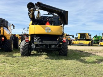 NEW HOLLAND CR10.90 228 Sep Hrs, 300 Eng Hrs HAFR197NER2105004 55017