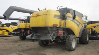 2002 NEW HOLLAND CX840 - Image 1